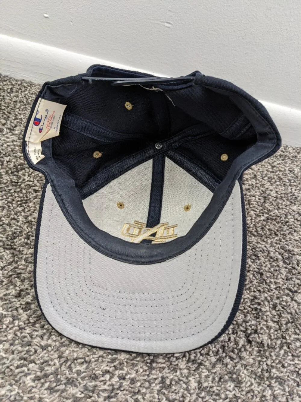 Vintage 90s Notre Dame Fighting Irish Football Hat Cap Champion Wool Snapback OS